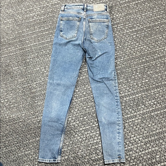 Zara Denim | Light Blue Skinny Jeans - Picture 8 of 14
